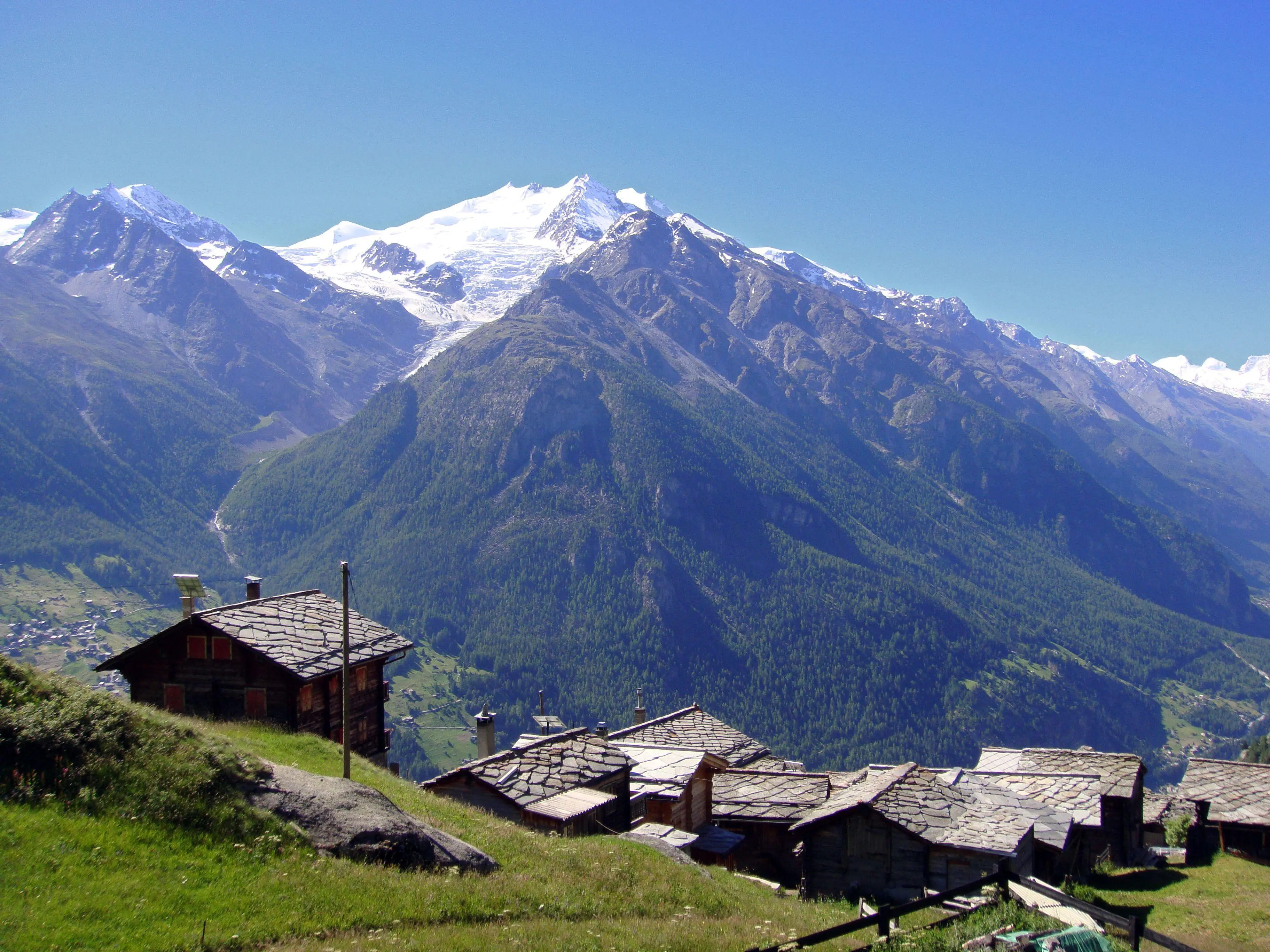 Weiler Jungen mit Nadelgrat